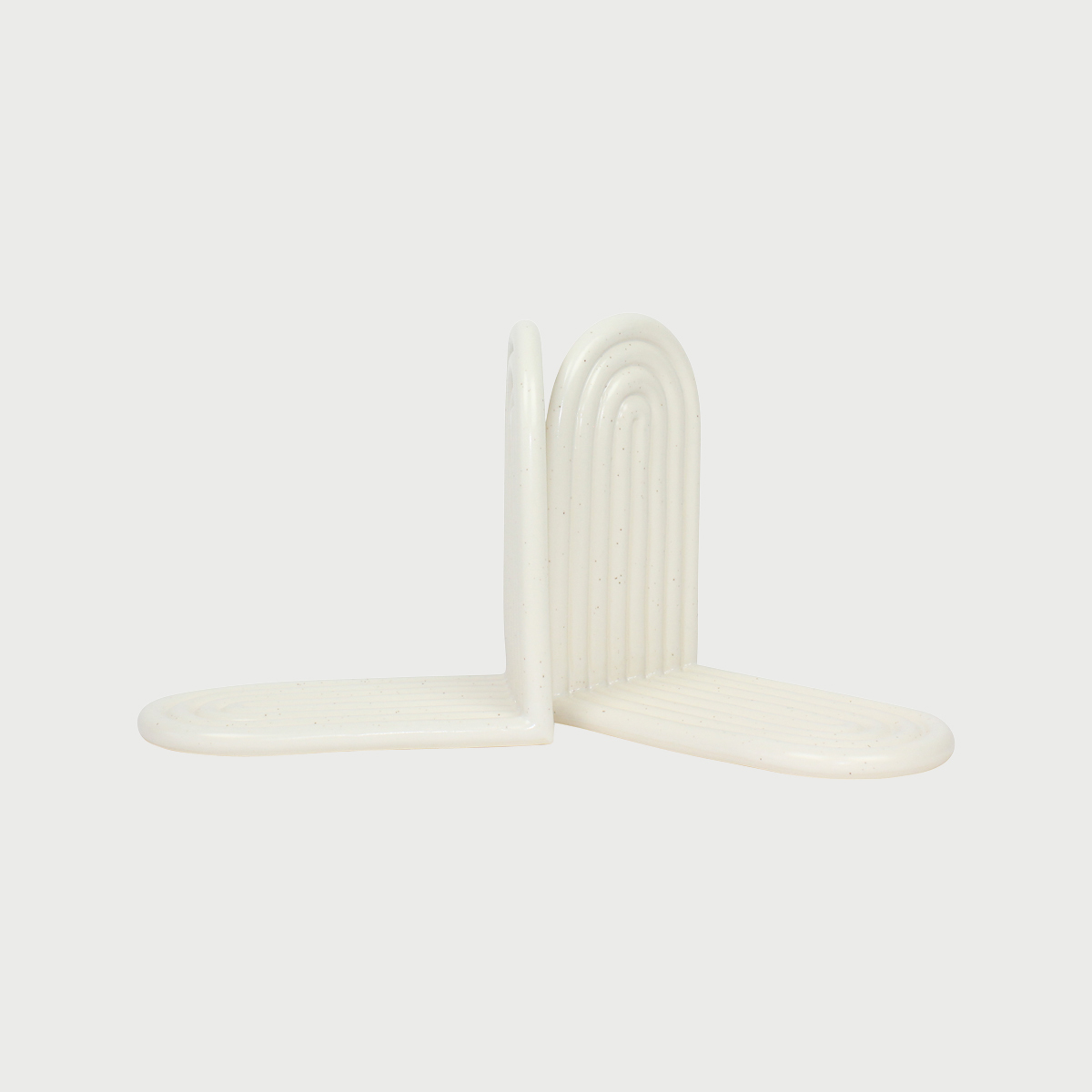 Artifact Bookends