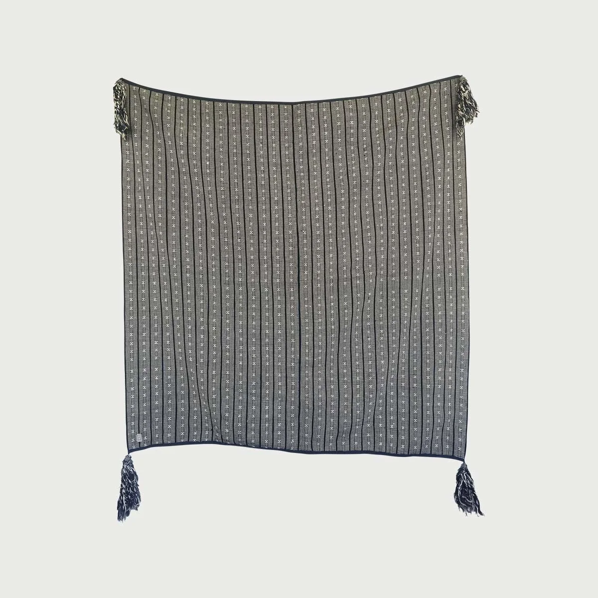 Isla Blanket