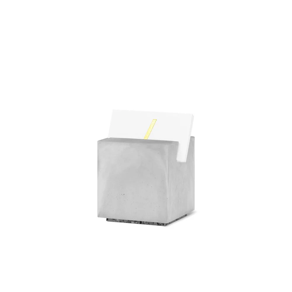 CARD-G_CardHolder-GreyandGris_Angle_SlashObjects_web.jpg