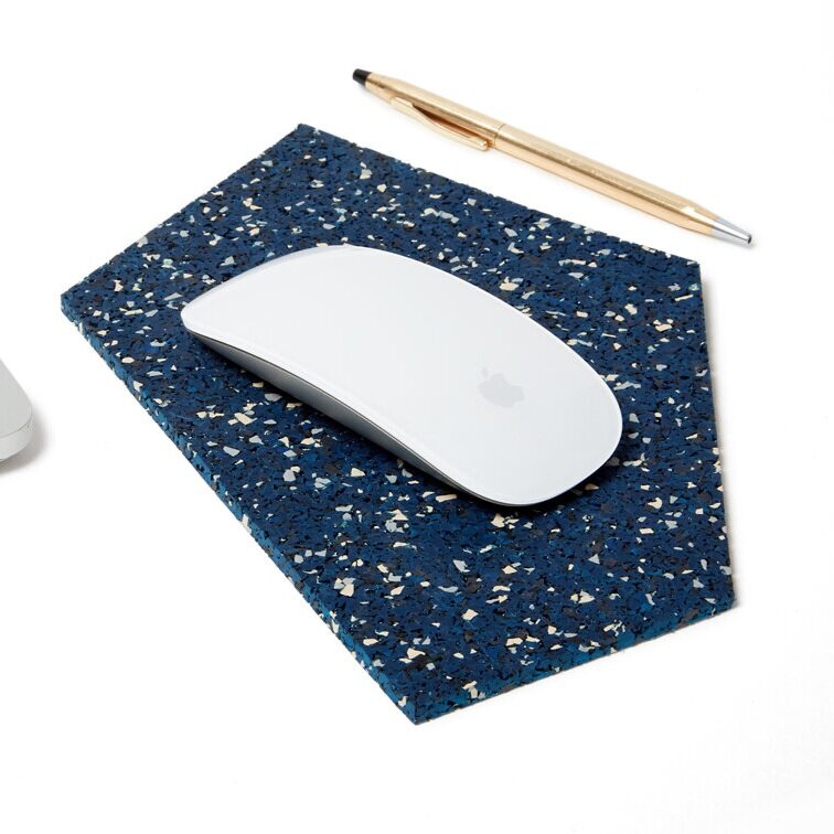 MOUSE_PAD_Royal_Slash-Objects_web.jpg