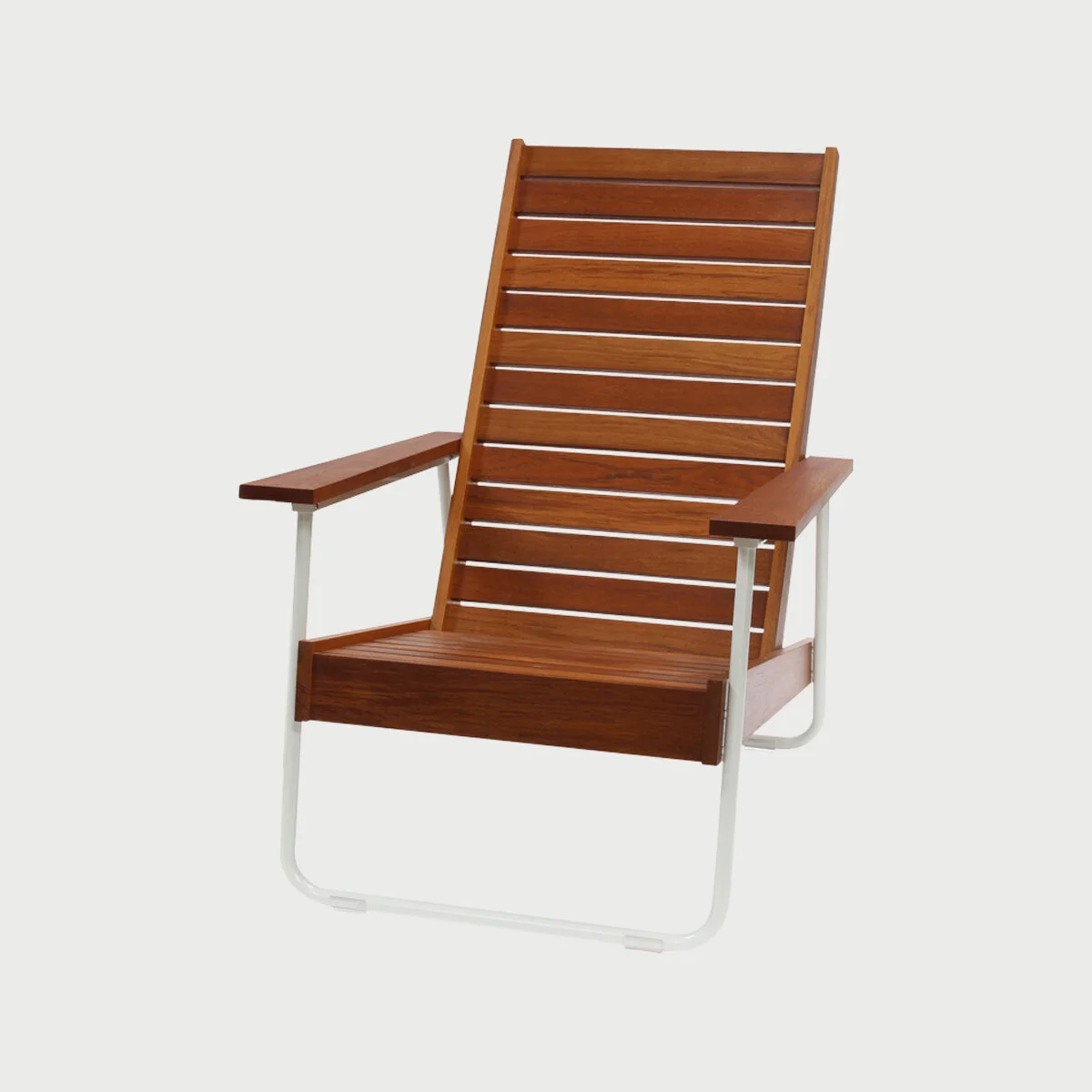 PLEASE_RECLIP_-_KEEP_ONLY_THE_CHAIR.jpg