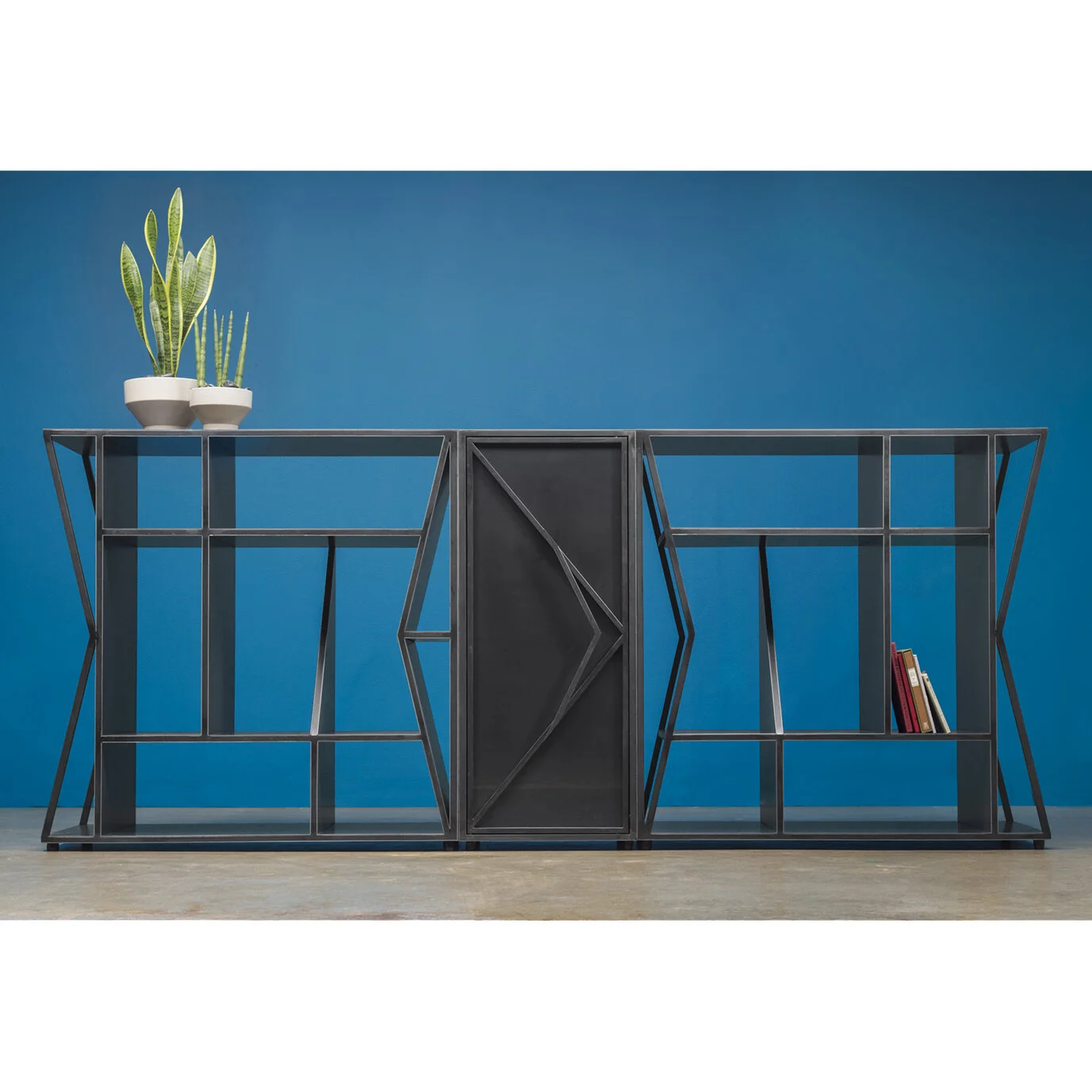 Meridian_Modular_Credenza_horizontal_prop.jpg