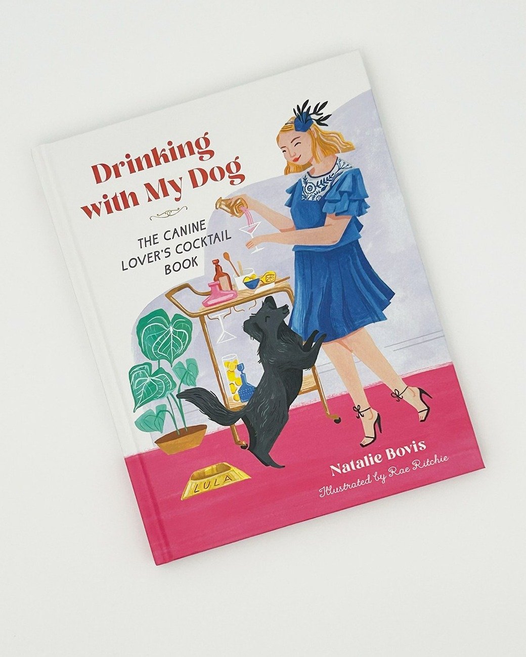 It's World Book Day! So, let's take a moment to highlight another amazing book illustrated by one of our wonderful artists, @rae.ritchie! A cocktail recipe book for dog lovers everywhere 🍸🐶

 #surfacedesign #artlicensing #tippitytopbestestartever #