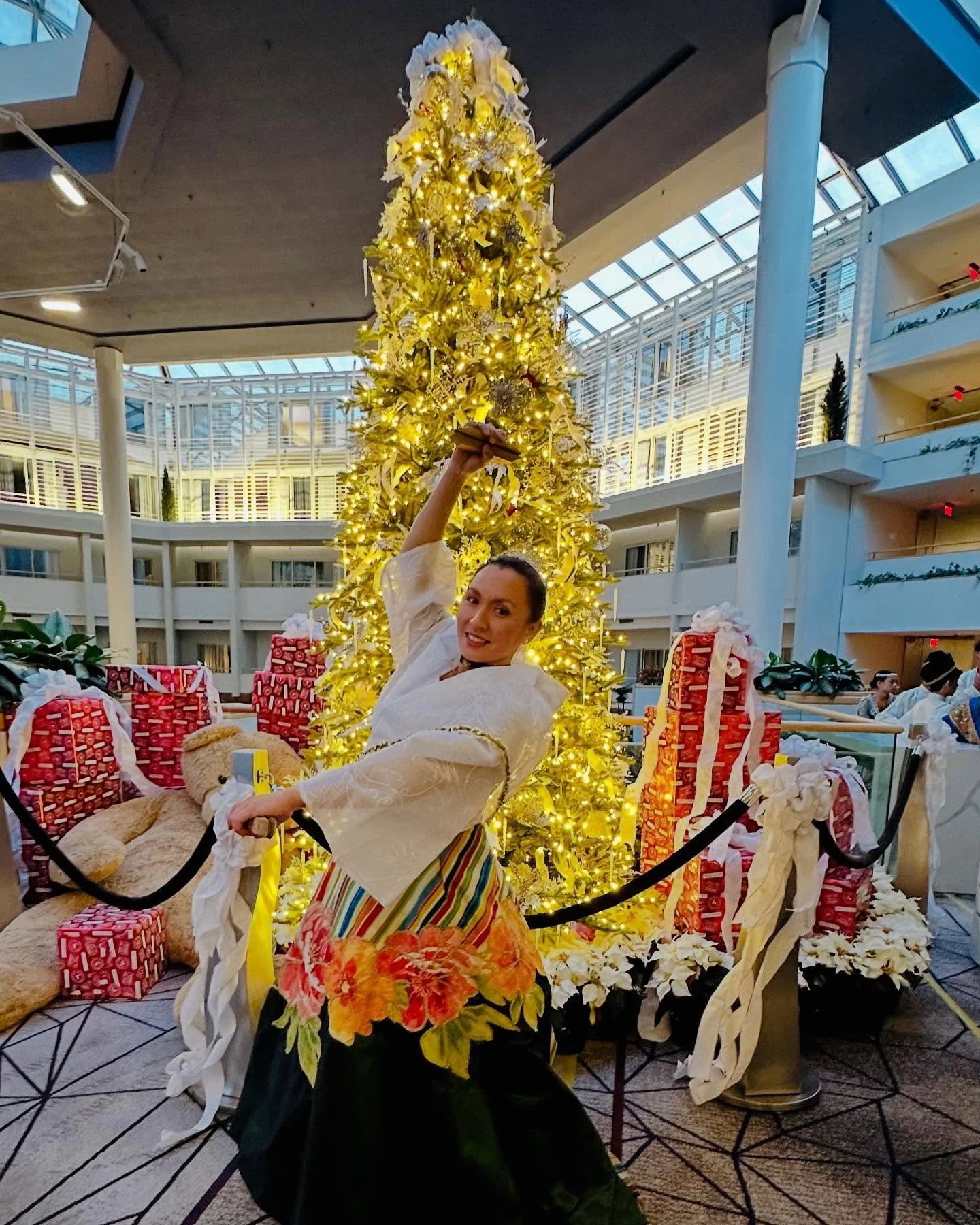 Christmas celebrations in the Philippines start in September. Which means we are available for corporate or holiday entertainment. 

Booking us is simple! Click the link ⬇️
https://www.mutyapdc.org/book-us