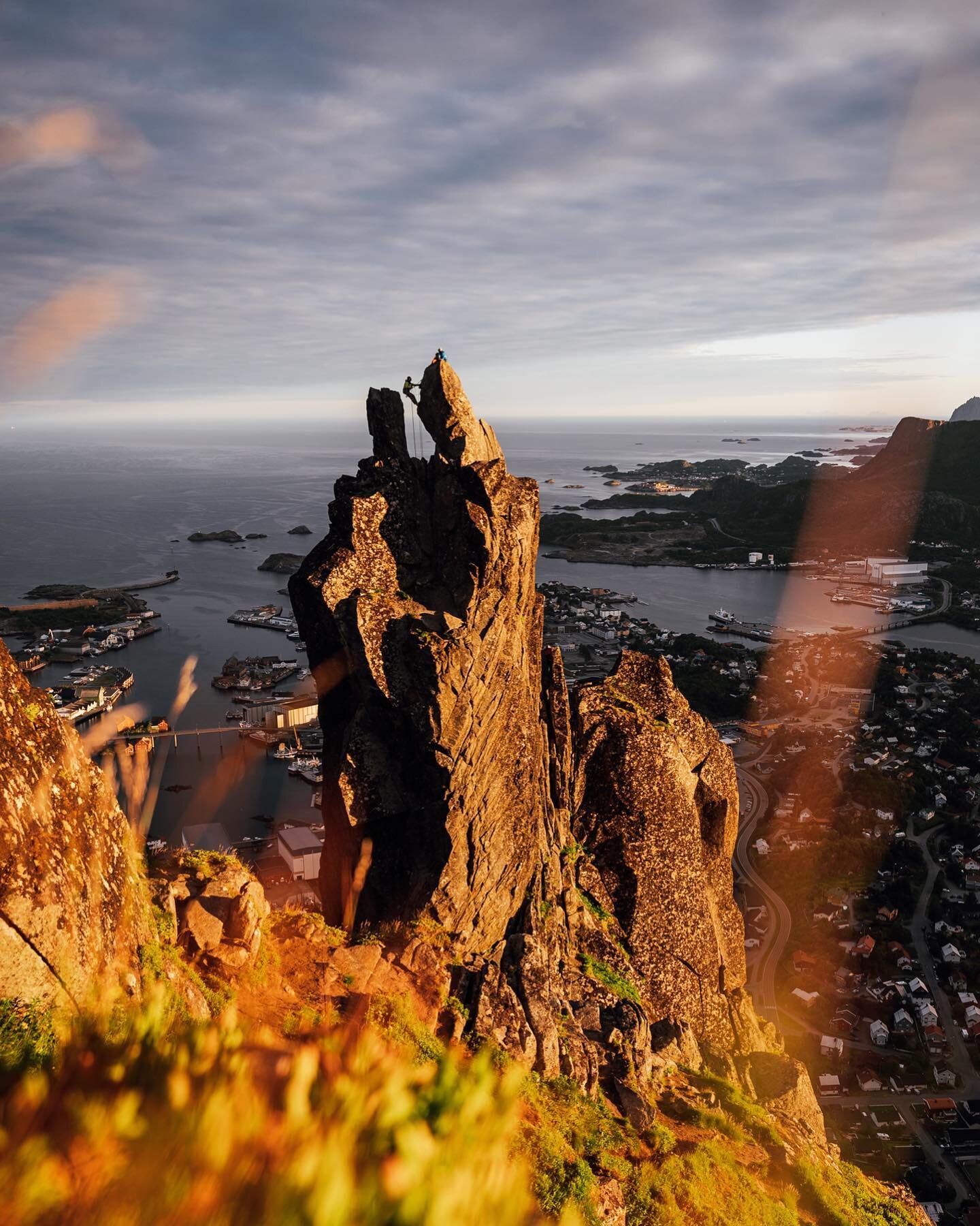 The goat of Svolv&aelig;r.

#svolv&aelig;r #geita #svolv&aelig;rgeita #mittlofoten #lofoten #mittnorge #visitnorway #norge #sommerinorge #norges_fotografer #fjordnorway #magasin_no #visitveidekke #nikonz6 #nikontravel #dnt #utno
