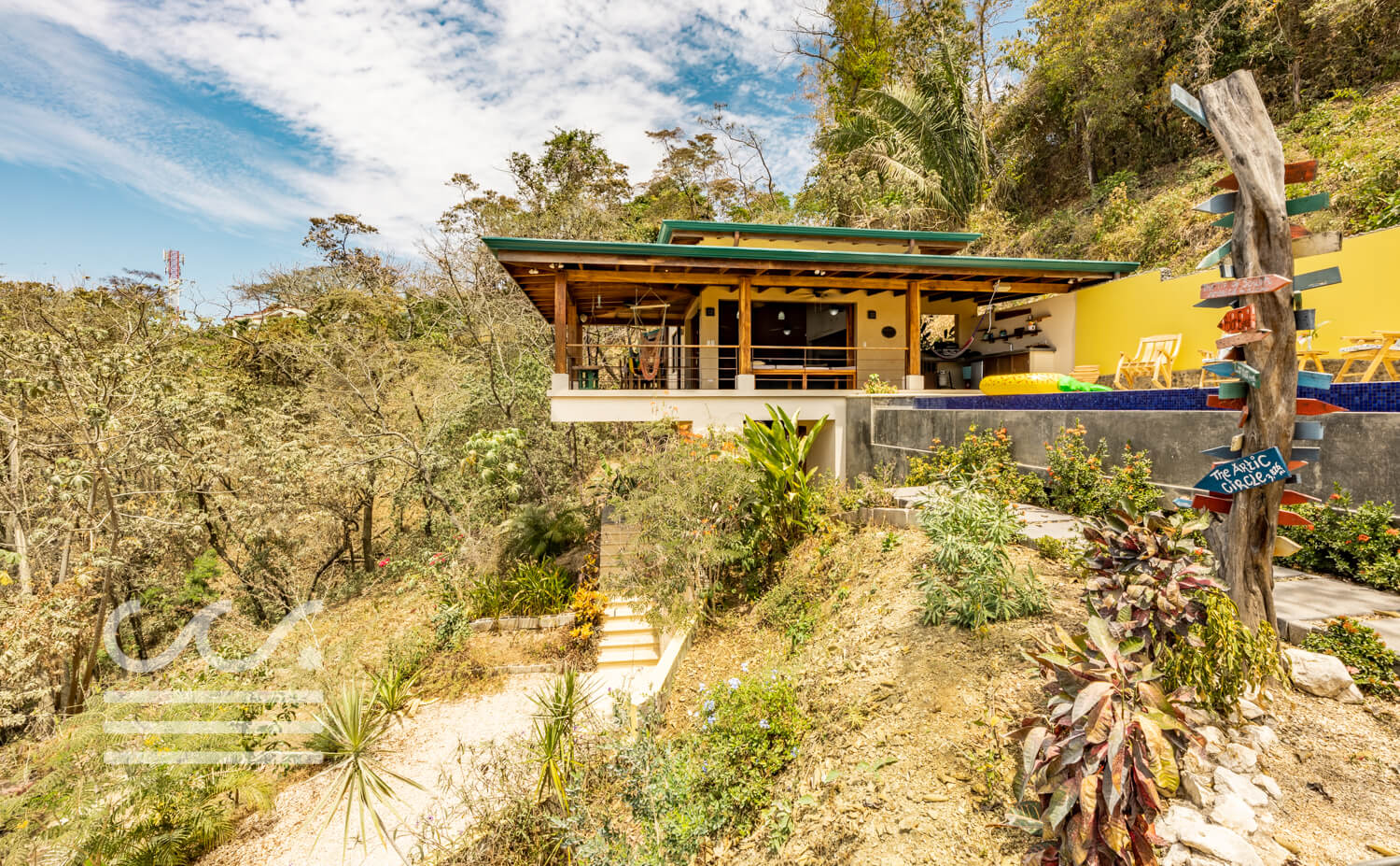 Casa-Honey-Burger-Wanderlust-Realty-Real-Estate-Rentals-Nosara-Costa-Rica-5.jpg