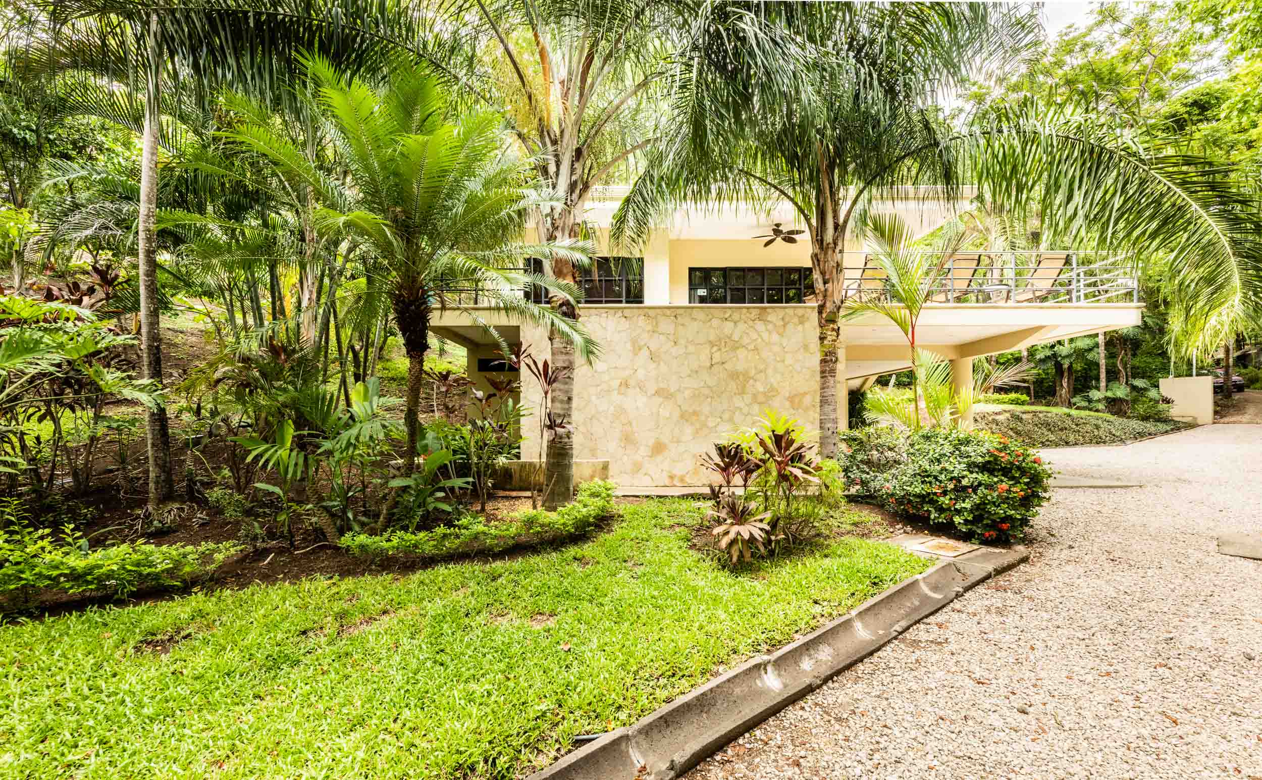 Four-winds-B-Wanderlust-Realty-Real-Estate-Rental-Nosara-Costa-Rica-29.jpg