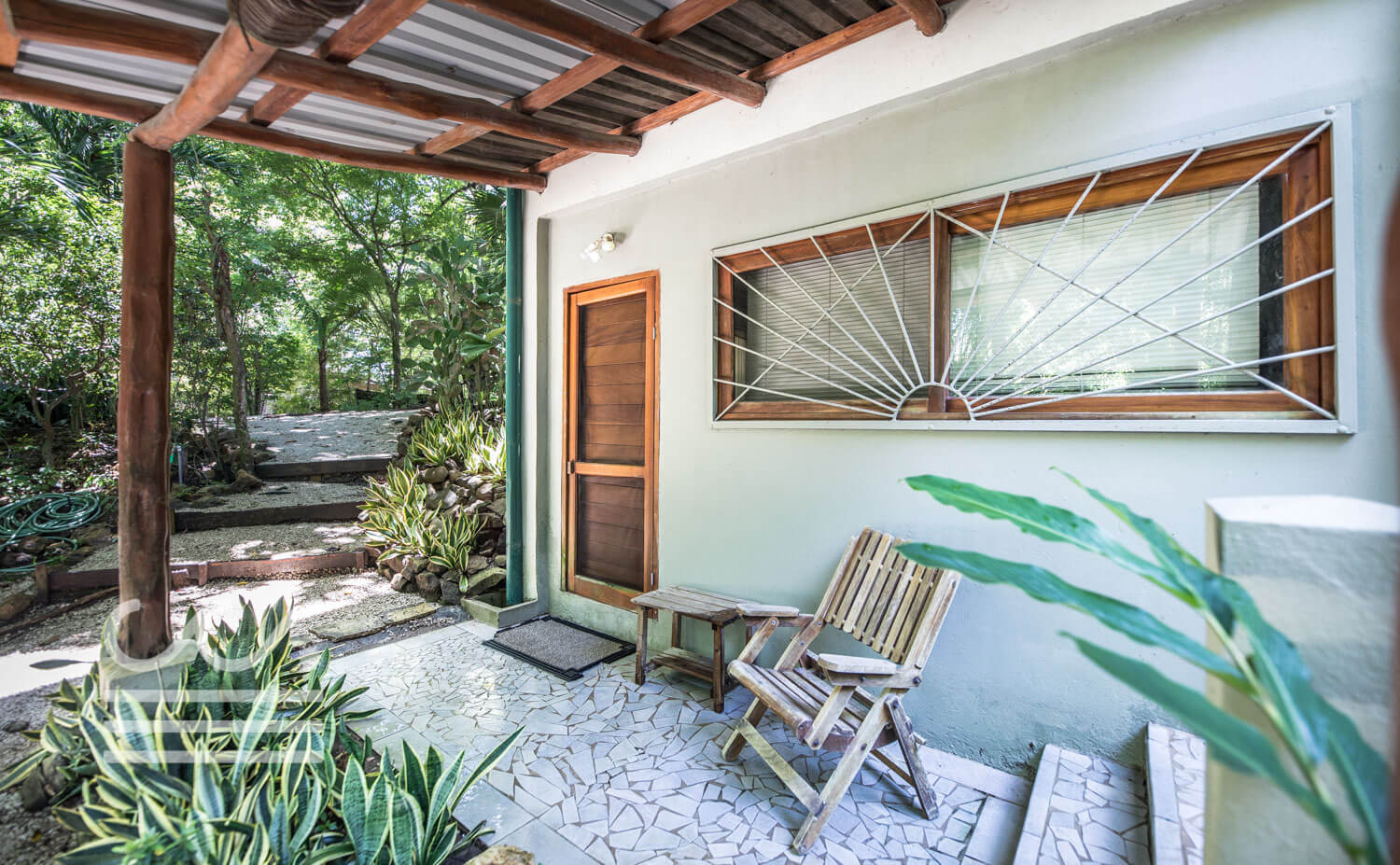 Casa-Luca-Wanderlust-Realty-Real-Estate-Retals-Nosara-Costa-Rica-44compressed.jpg