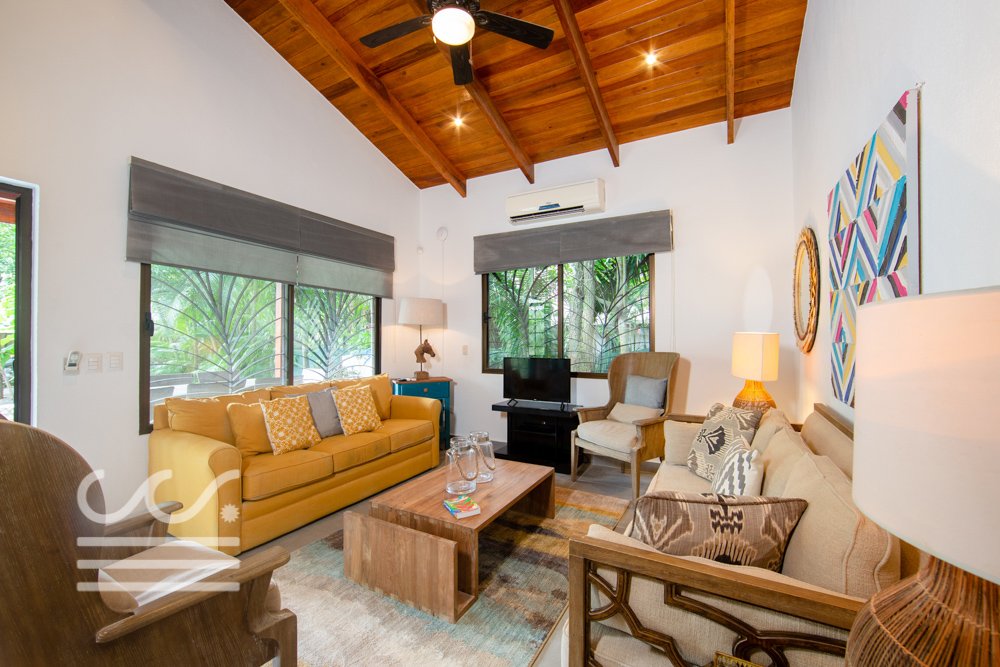 Casa-Siesta-Sothebys-International-Realty-Wanderlust-Group-Real-Estate-Rentals-Nosara-Costa-Rica-10.jpg