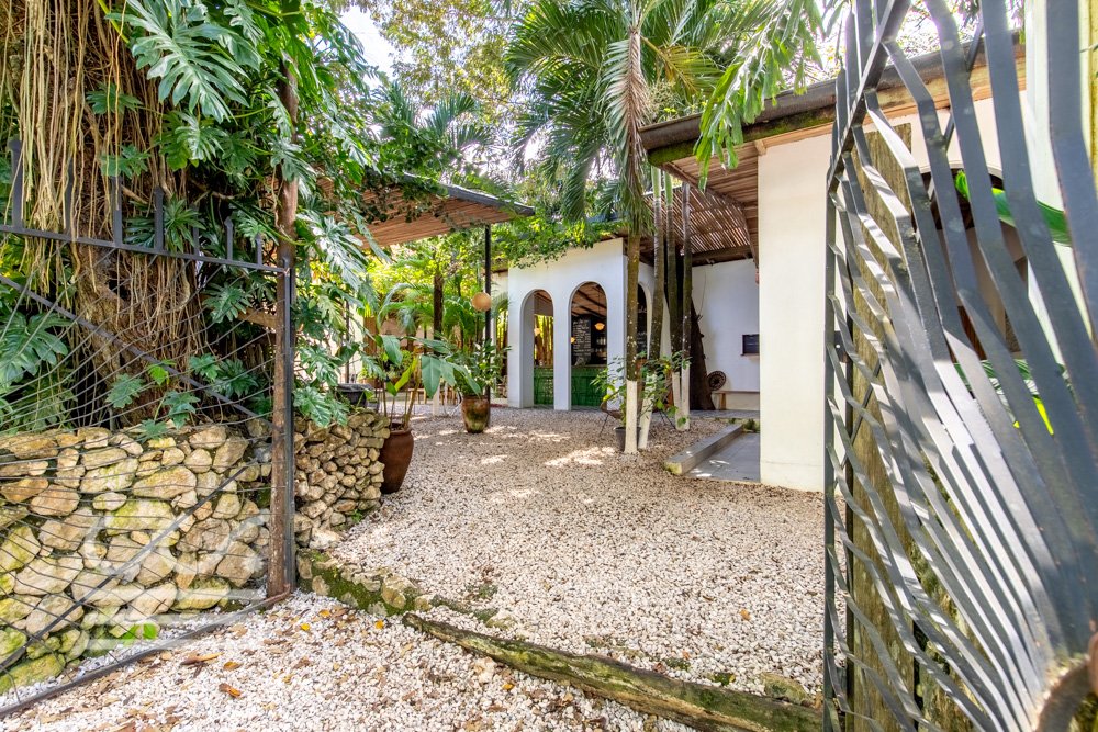 La-Casa-Wanderlust-Sothebys-International-Realty-Nosara-3.jpg