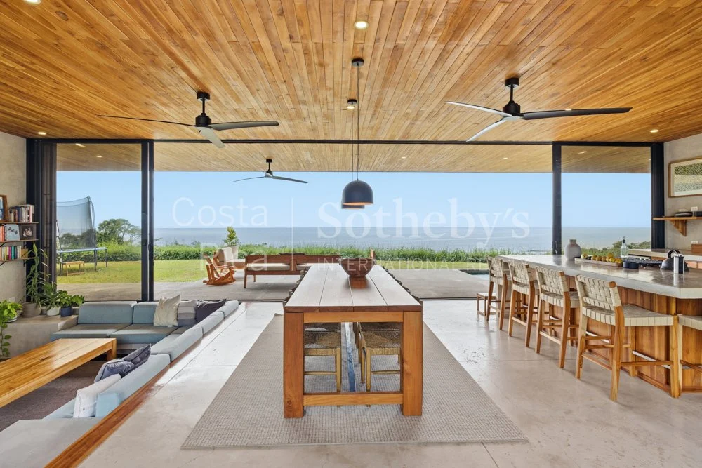 Wanderlust-Sothebys-International-Realty-Pavones-Family-Estate-10.jpg