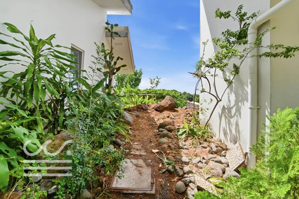 Casa Grande-Wanderlust-Sothebys-International-Realty-Nosara-Real-Estate-52.jpg