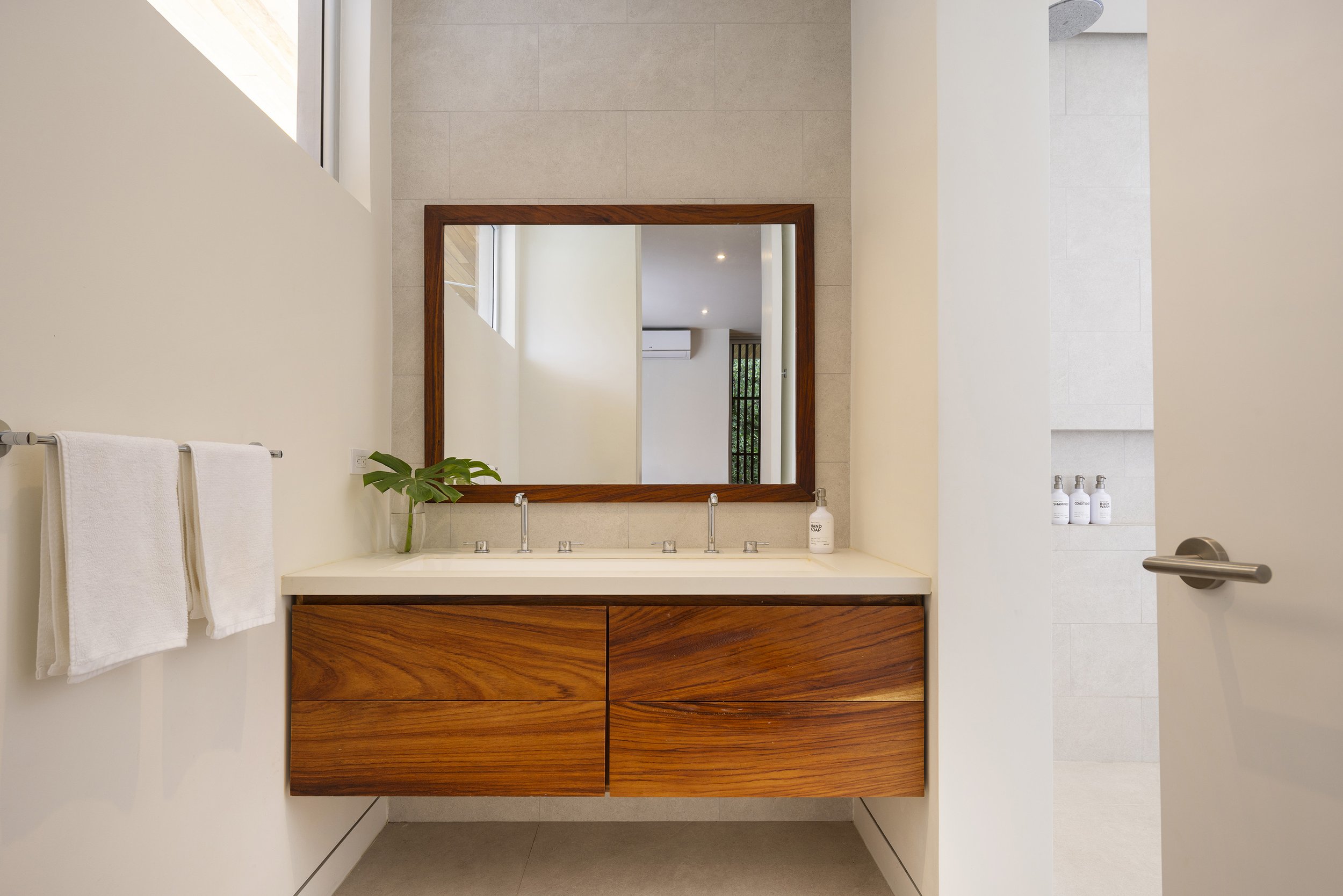 Haven-Nosara-Vacation-Rental-Luxury-Villa-Ensuite-Bathroom.jpg