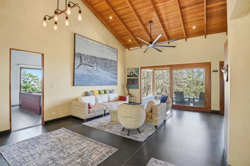 Sal-de-Mar-Wanderlust-Sothebys-International-Realty-13.jpg