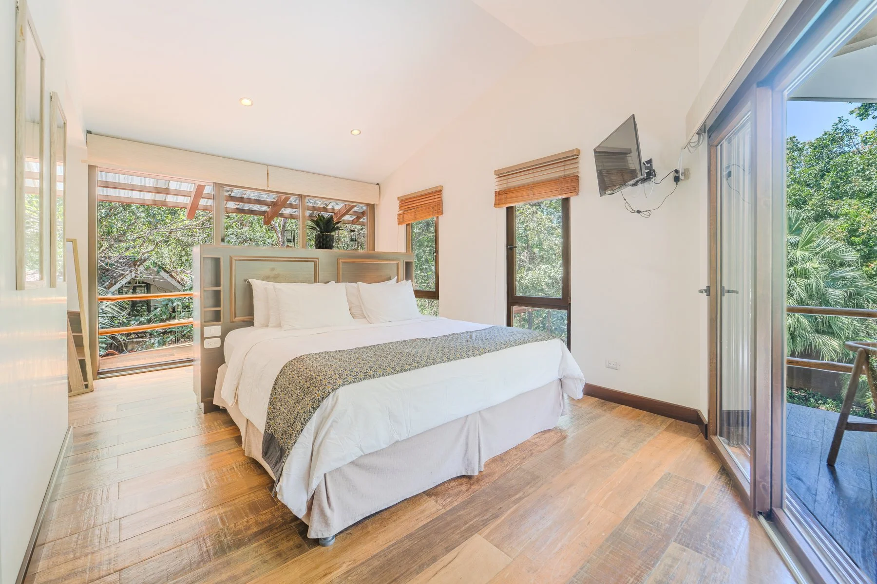 11Copy of Casa-Agua-Wanderlust-Sothebys-International-Realty-Nosara-Real-Estate-15.jpg