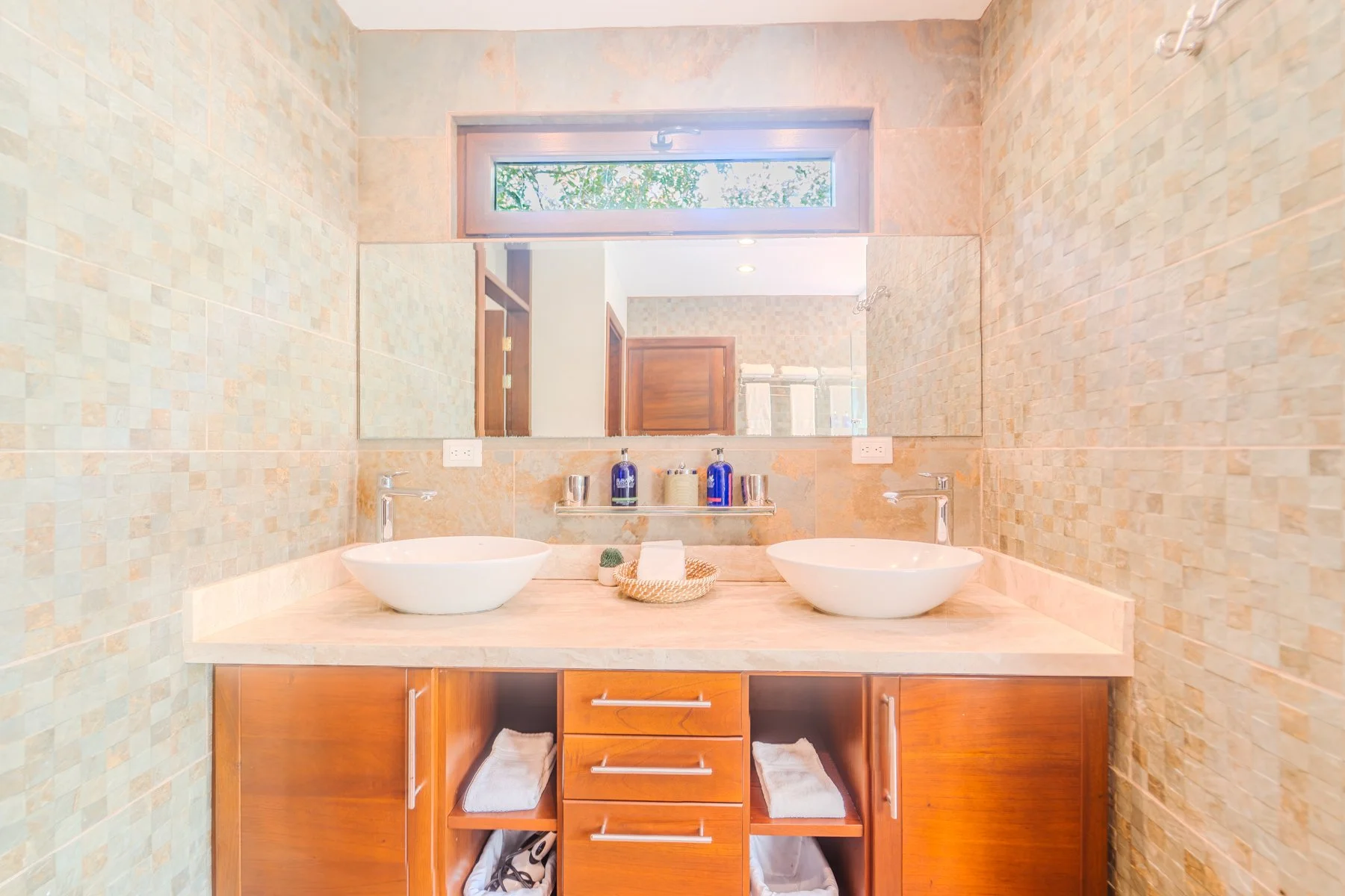 15Copy of Casa-Agua-Wanderlust-Sothebys-International-Realty-Nosara-Real-Estate-18.jpg
