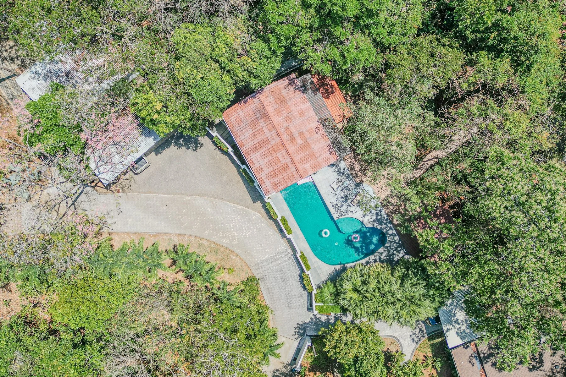 20Casa-Agua-Wanderlust-Sothebys-International-Realty-Nosara-Real-Estate-35.jpg