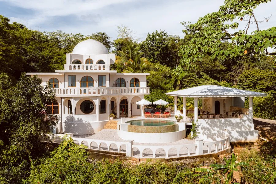 Casa Nueve