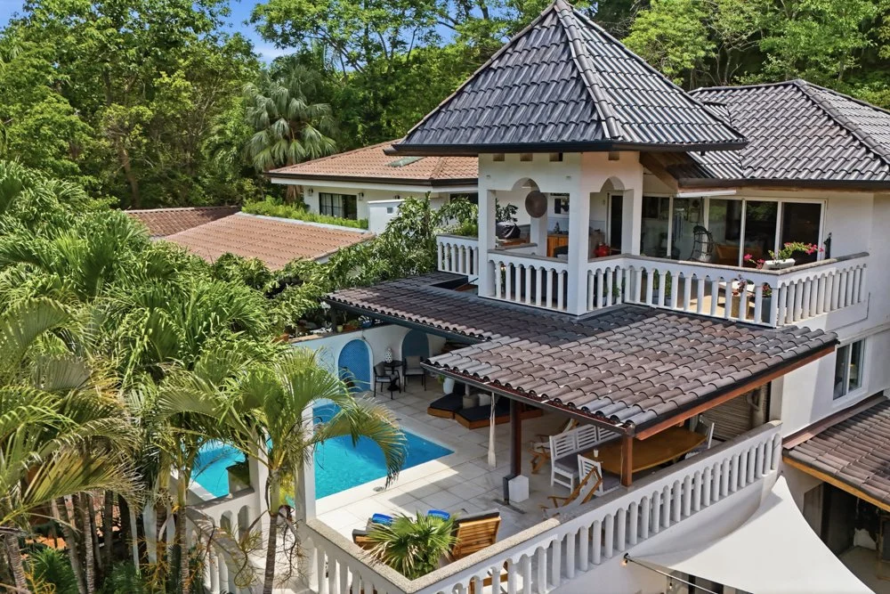 Boutique-bed-and-breakfast-Wanderlust-Sothebys-International-Realty-2.jpg