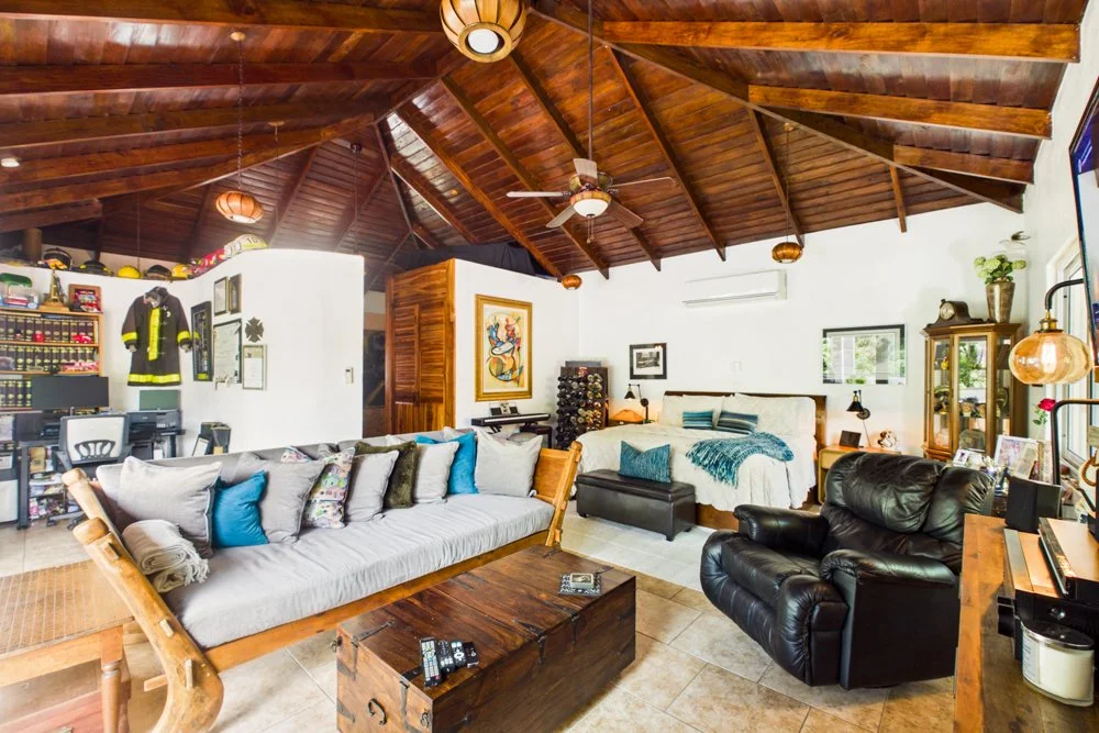 Boutique-bed-and-breakfast-Wanderlust-Sothebys-International-Realty-40.jpg