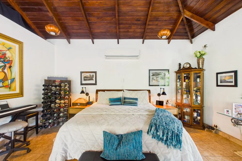 Boutique-bed-and-breakfast-Wanderlust-Sothebys-International-Realty-43.jpg