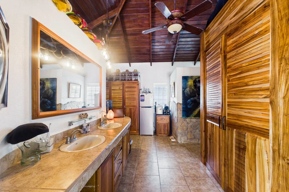 Boutique-bed-and-breakfast-Wanderlust-Sothebys-International-Realty-48.jpg