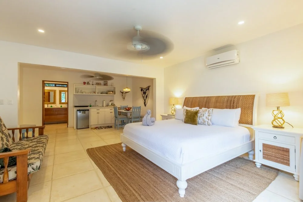 Boutique-bed-and-breakfast-Wanderlust-Sothebys-International-Realty-51.jpg
