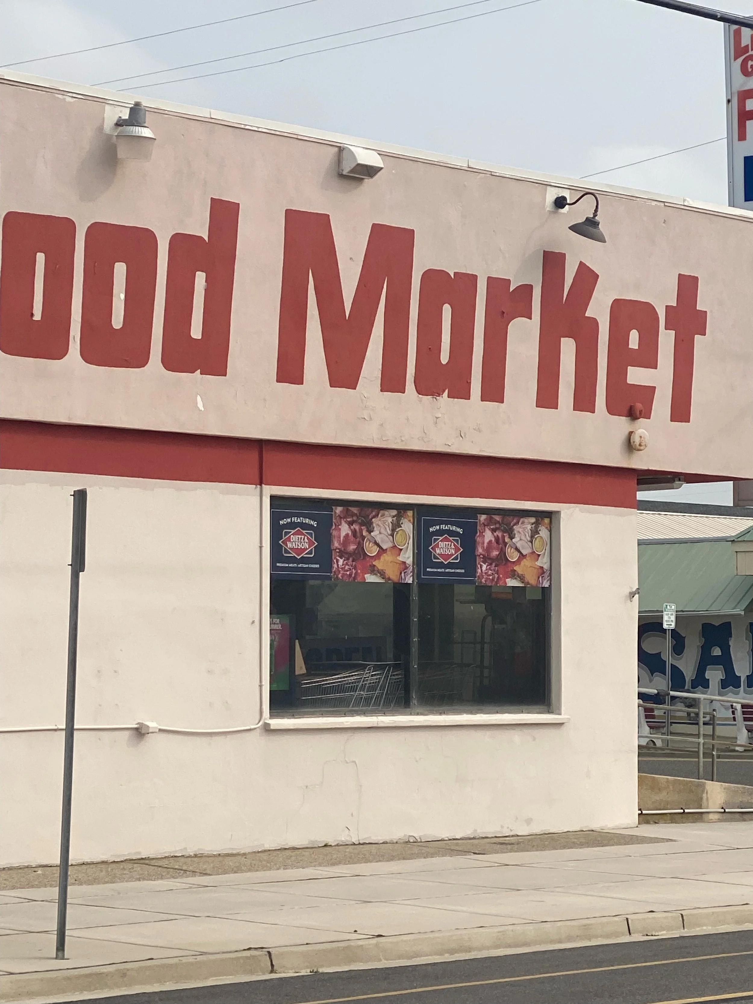 Little Giant Food Market Install 2.jpeg