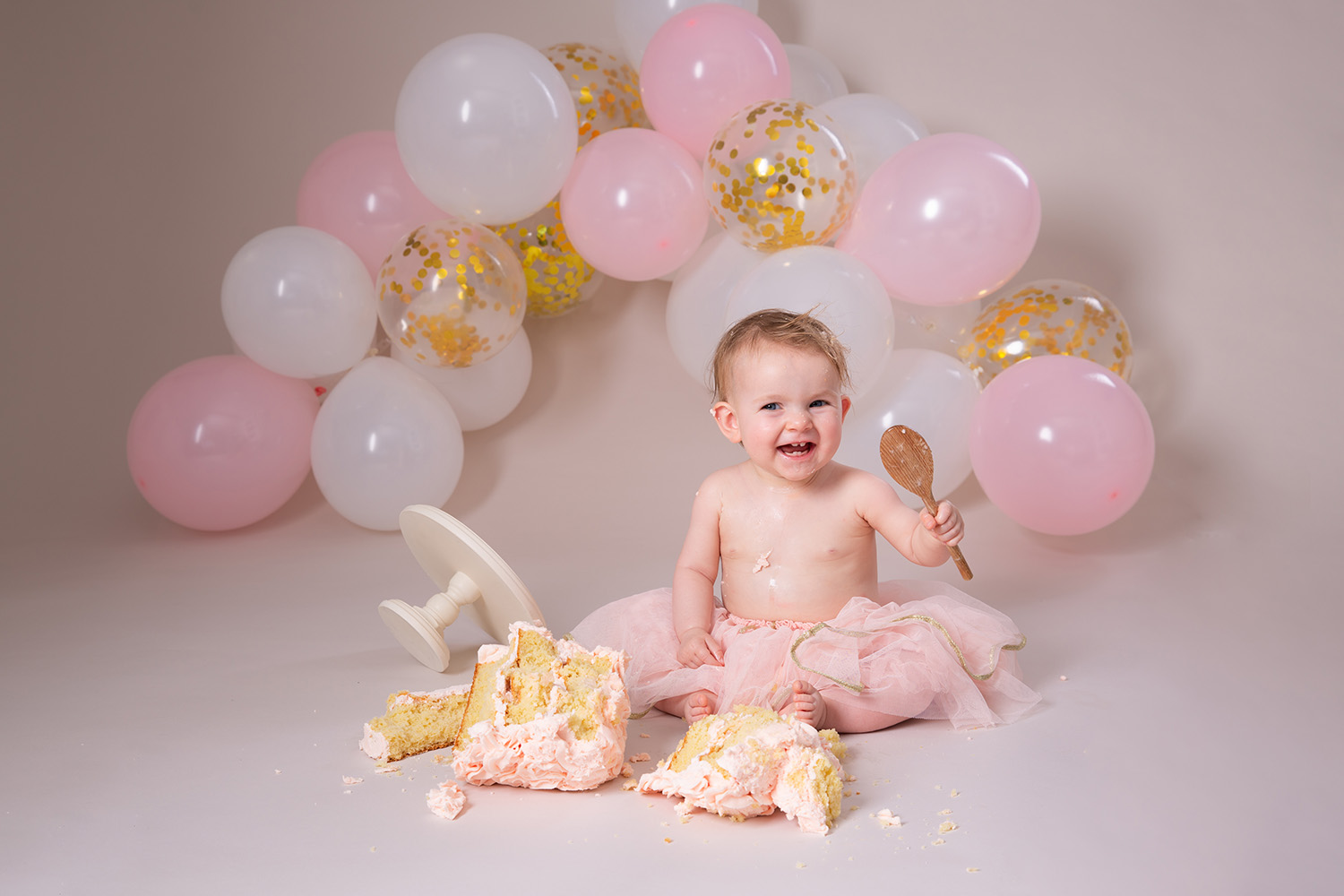 Hertfordshire cake smash photographer