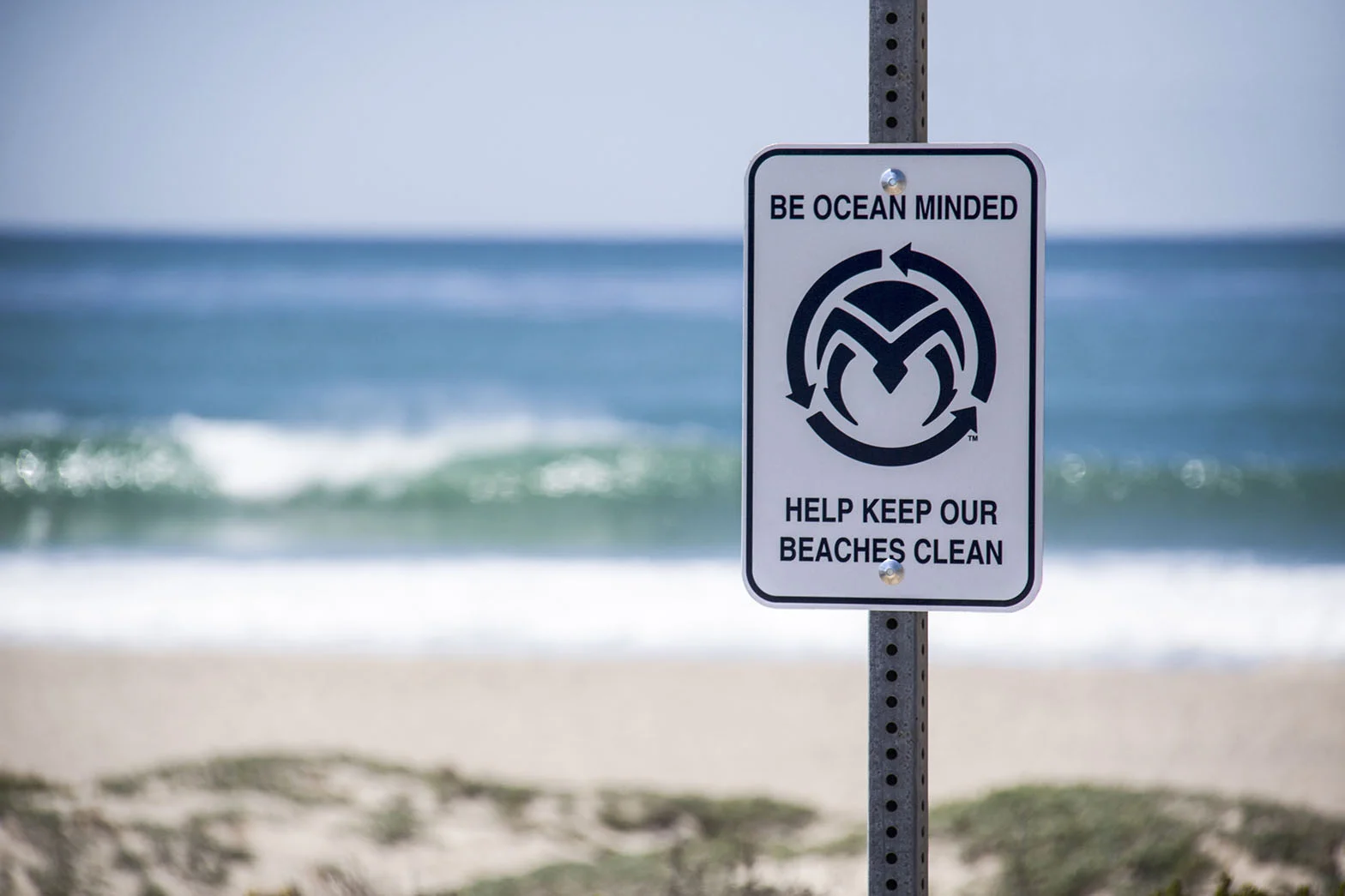OM_BeachSign_Uppers.jpg