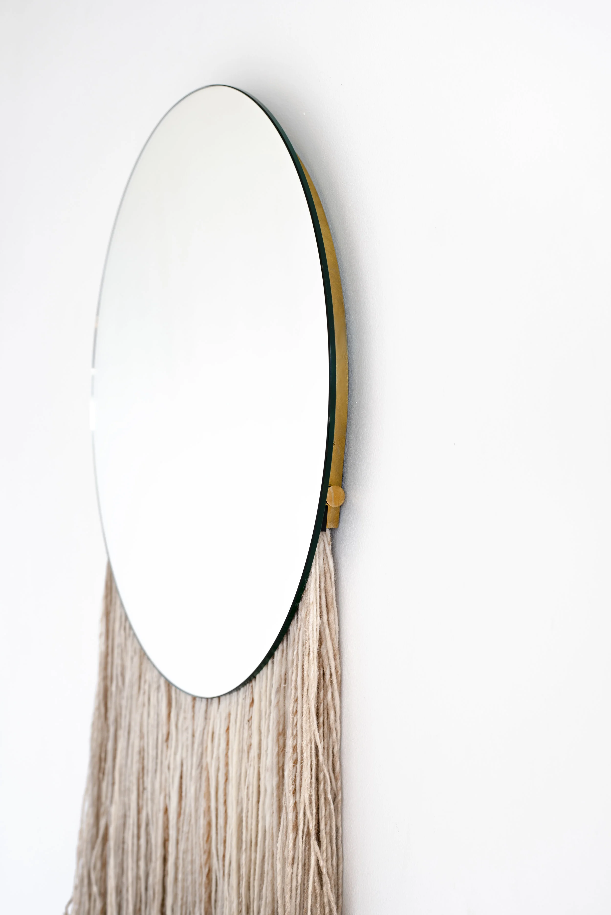 Blanc_EosMirror_5.jpg