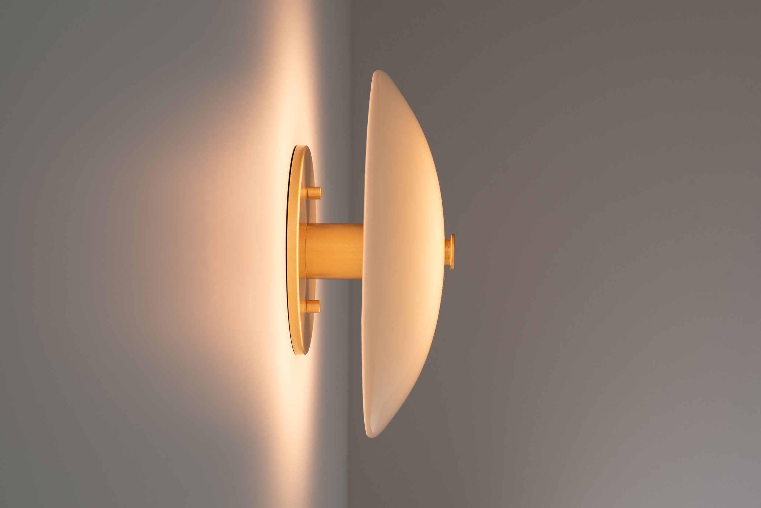 Ben & Aja Blanc Lyra Sconce Warm White On White - Cream - Brass - SV - On.jpg