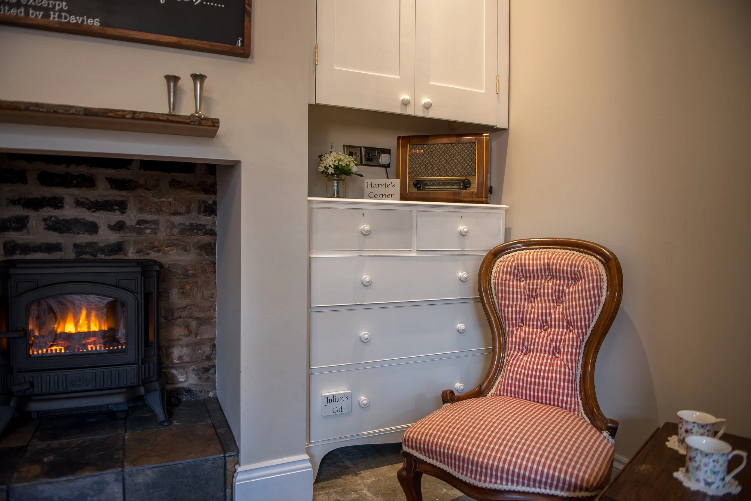 The_Cottage_4-16-8.jpg