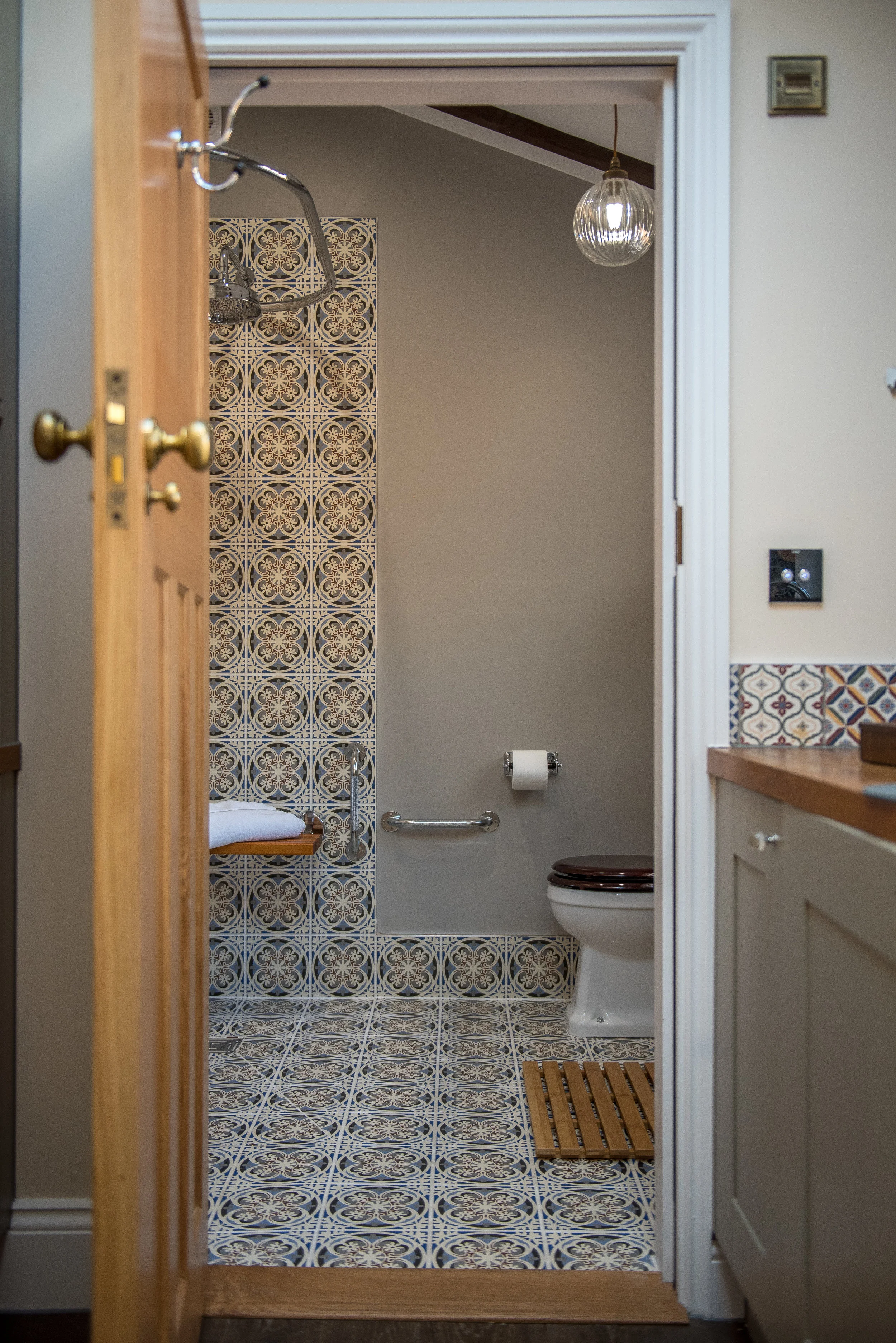 The_Cottage_4-82-39.jpg