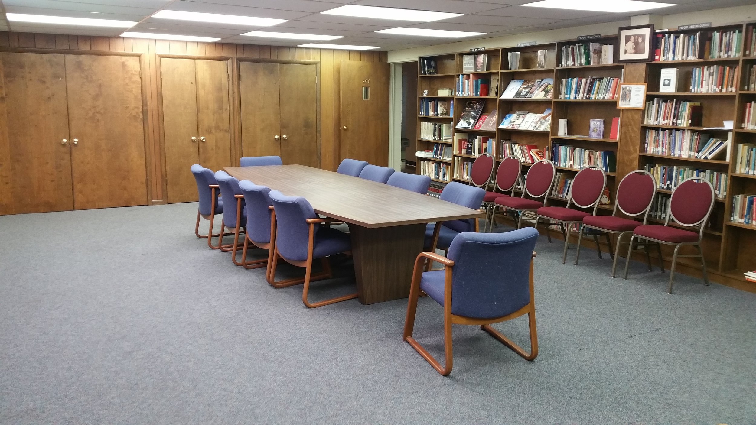 Library 4.jpg