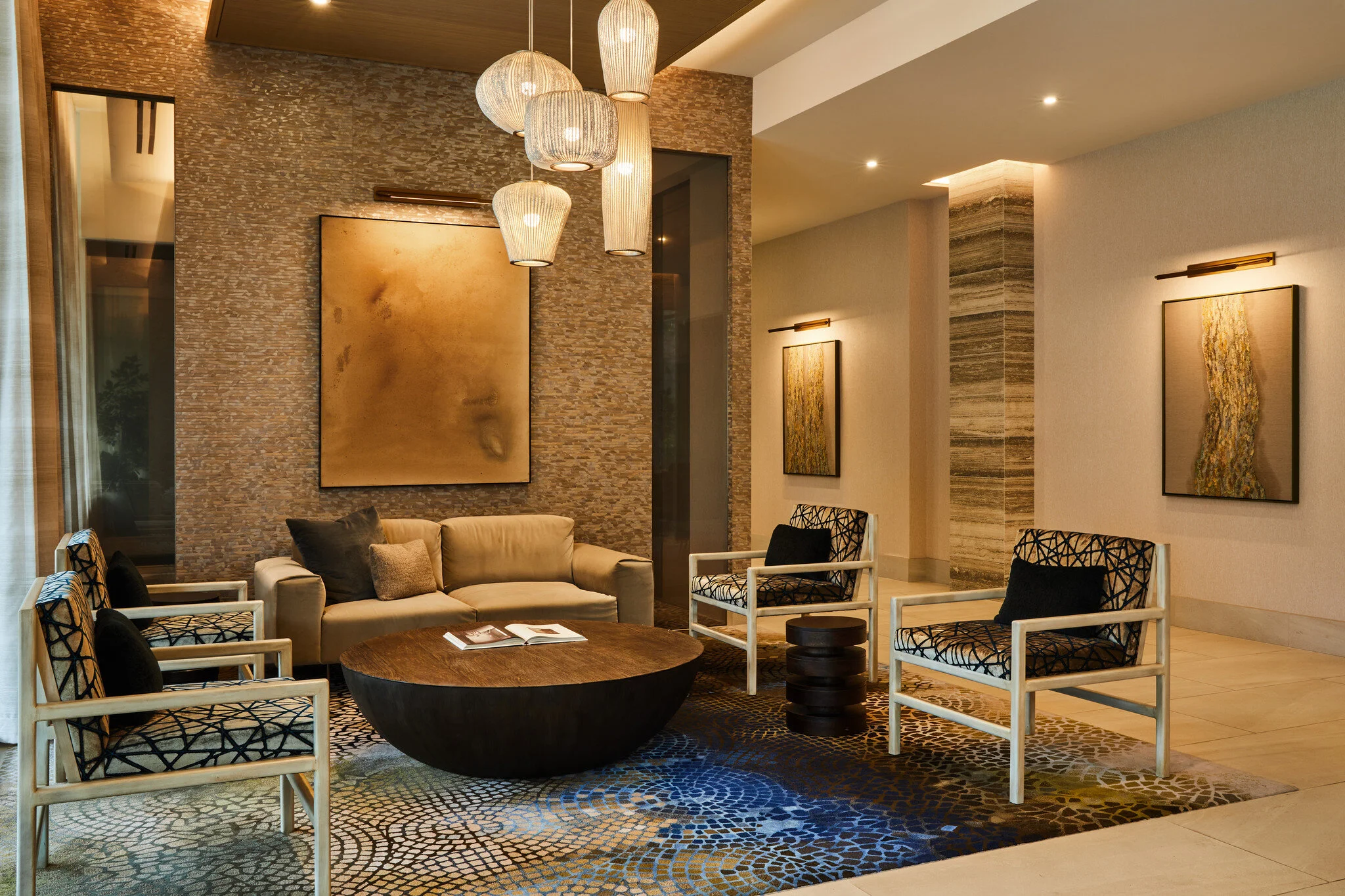 Lobby - First Floor 