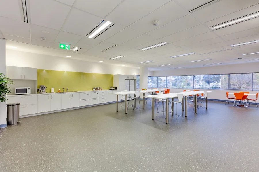 109-DATACOM.jpg