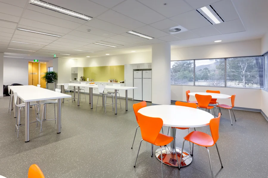 111-DATACOM.jpg
