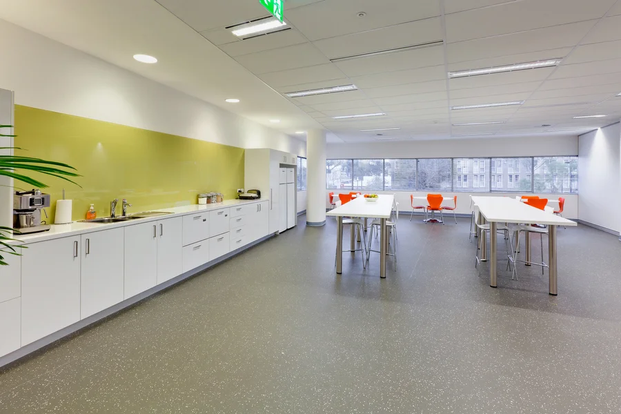112-DATACOM.jpg