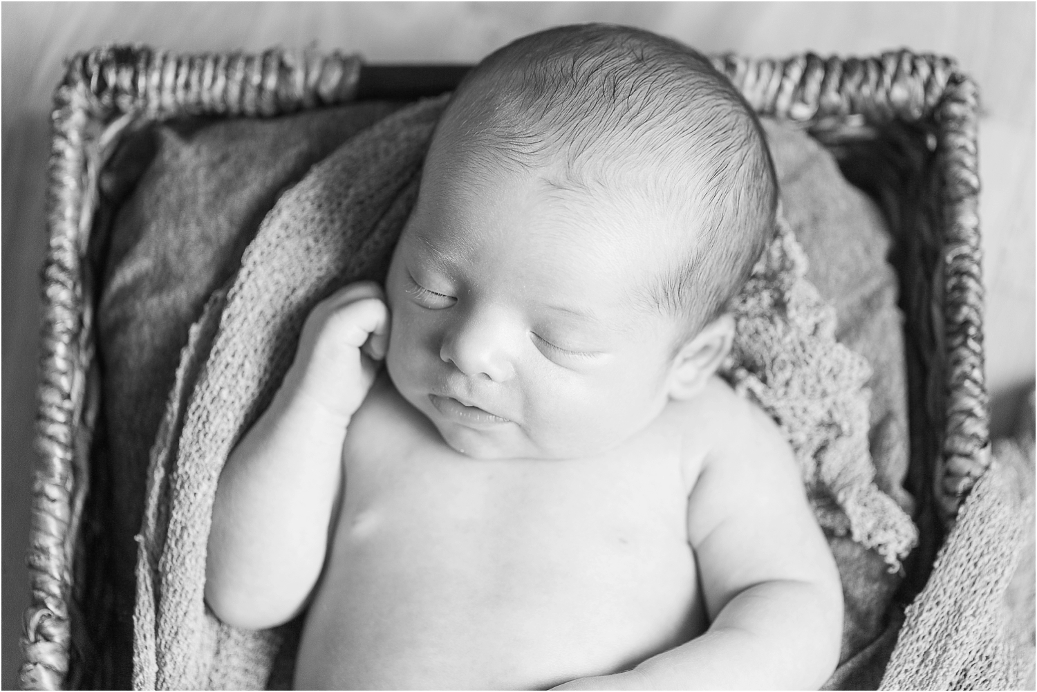 Carroll-county-newborn-photographer_0048.jpg