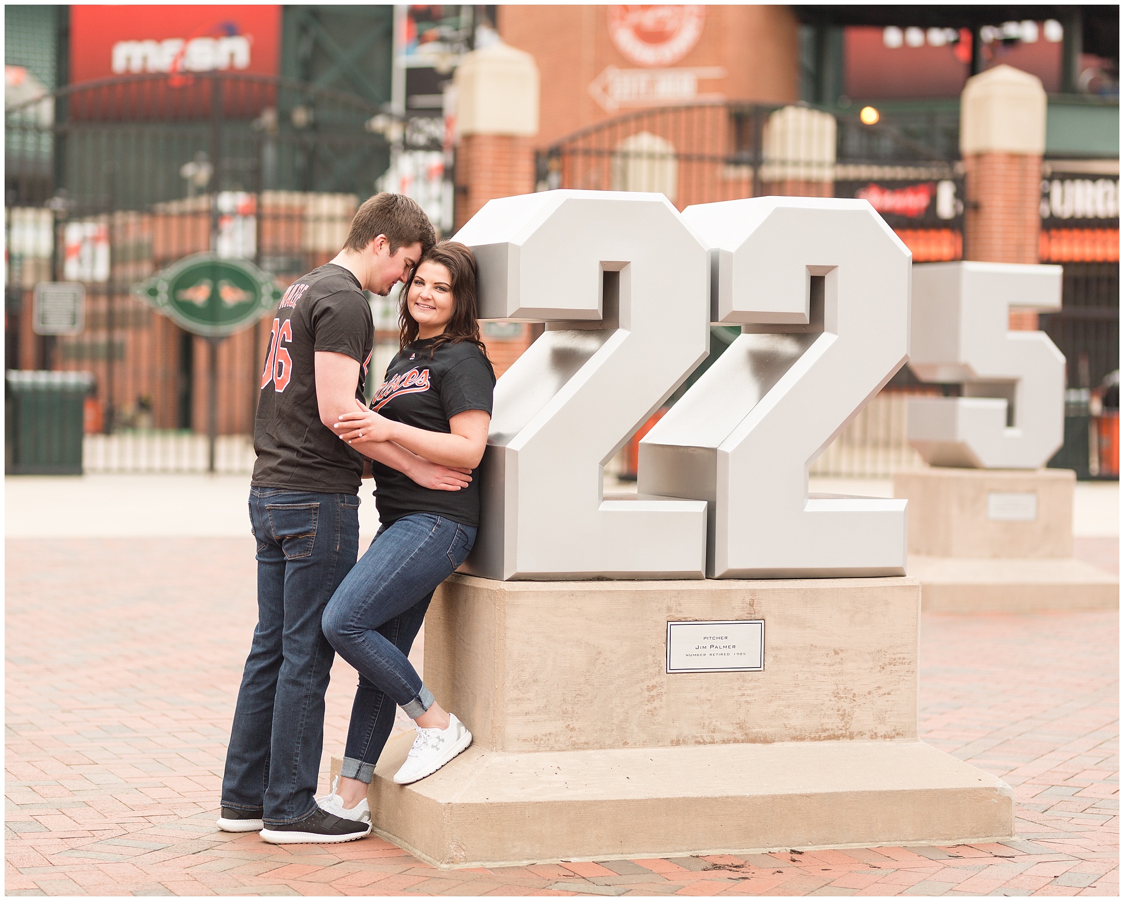 camden-yards-engagement-photos (224 of 31).jpg