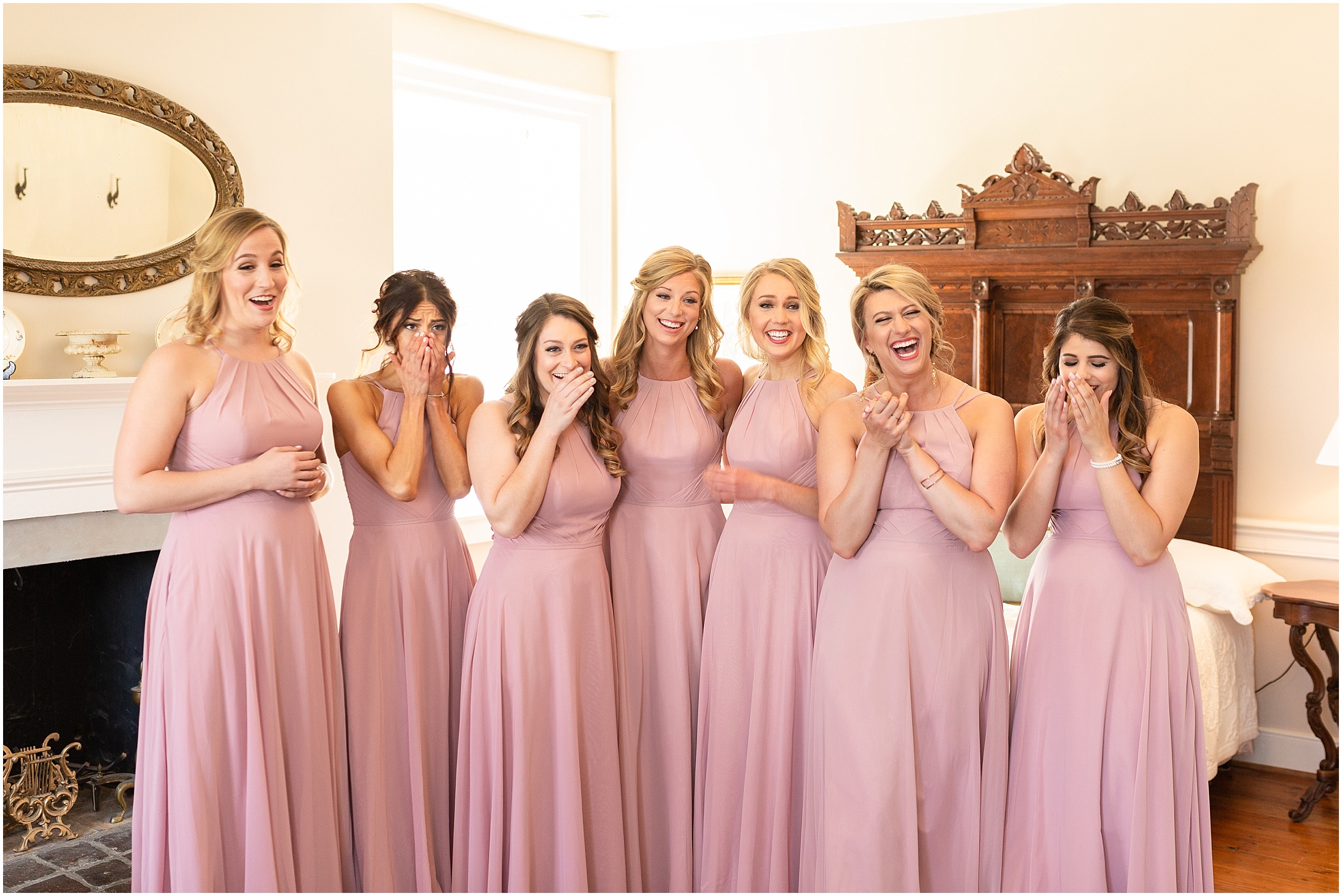  Leslie's bridesmaids' had the BEST reaction to seeing Leslie in her dress! 