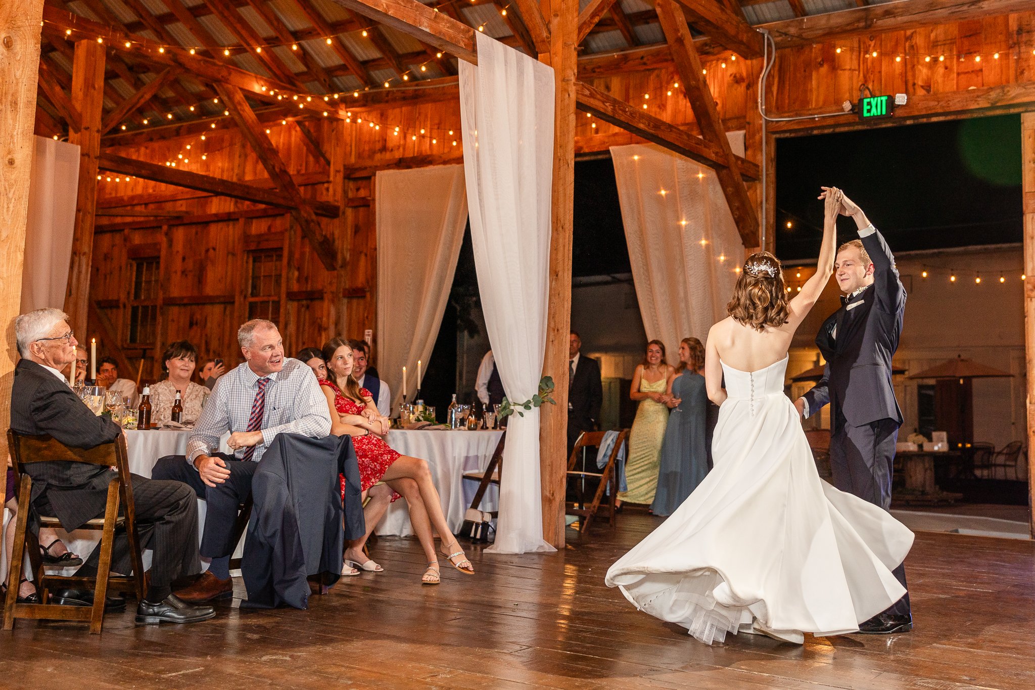 Wisteria-barn-wedding-photos-124.jpg