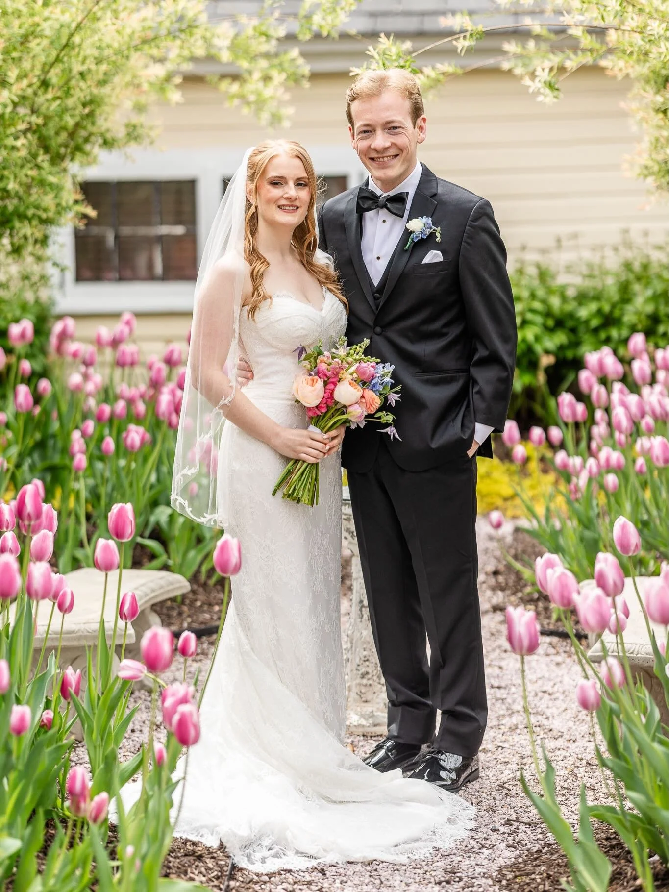 Sierra &amp; Michael are married! They had the most perfect spring wedding at Antrim 1844 Hotel this past Sunday! (More photos on Facebook!)

Vendor Team 

Coordination // Black Rock Weddings
Catering // Antrim 1844 Hotel
Cake // Karen Rodkey Cakes
D