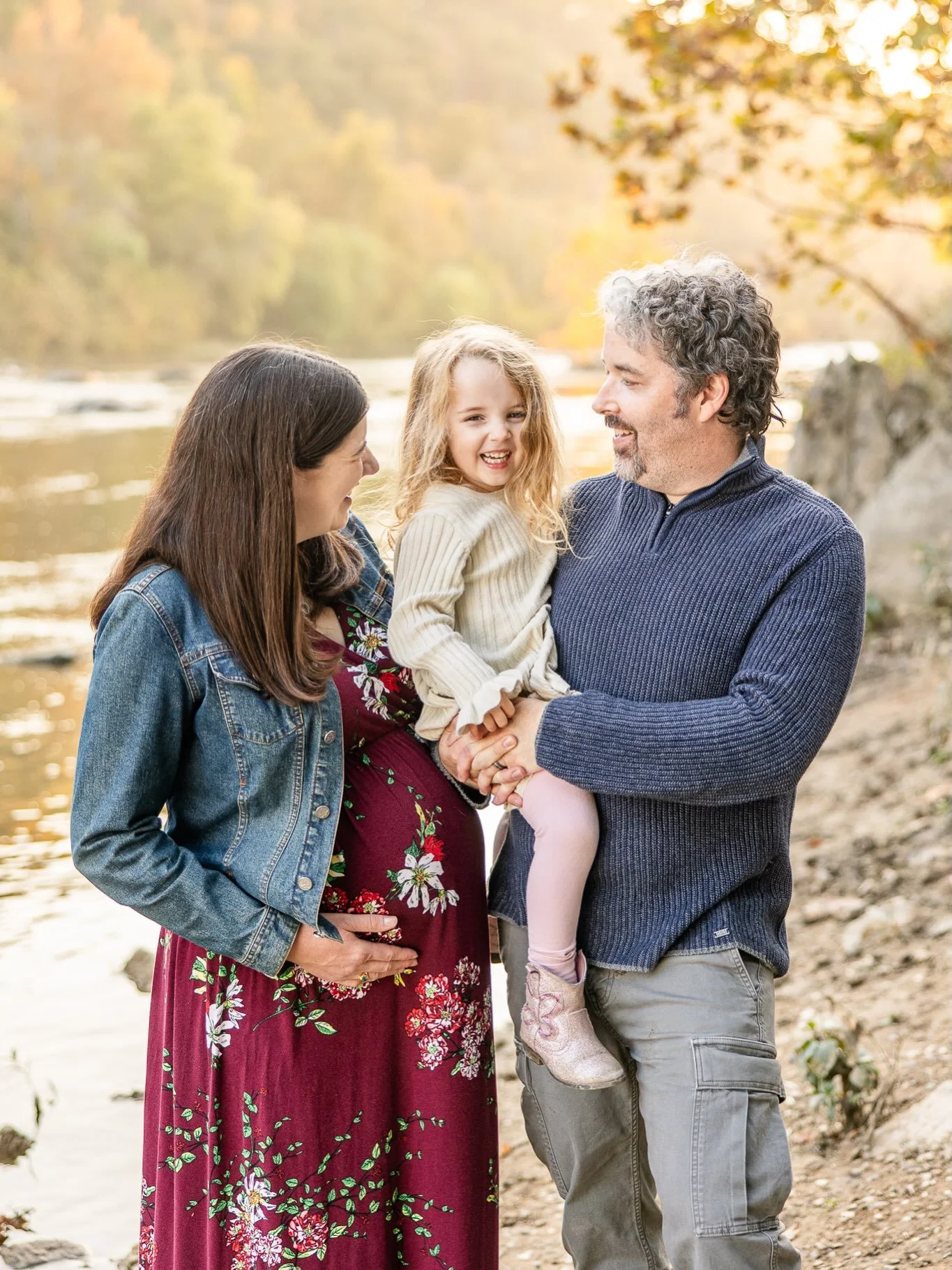 6 years ago I photographed Beth &amp; Alessandro&rsquo;s engagement session at Harper&rsquo;s Ferry. We revisited the same location this week for their maternity session! A lot has changed in 6 years! 💕 Scroll to the end to see the photo Beth wanted