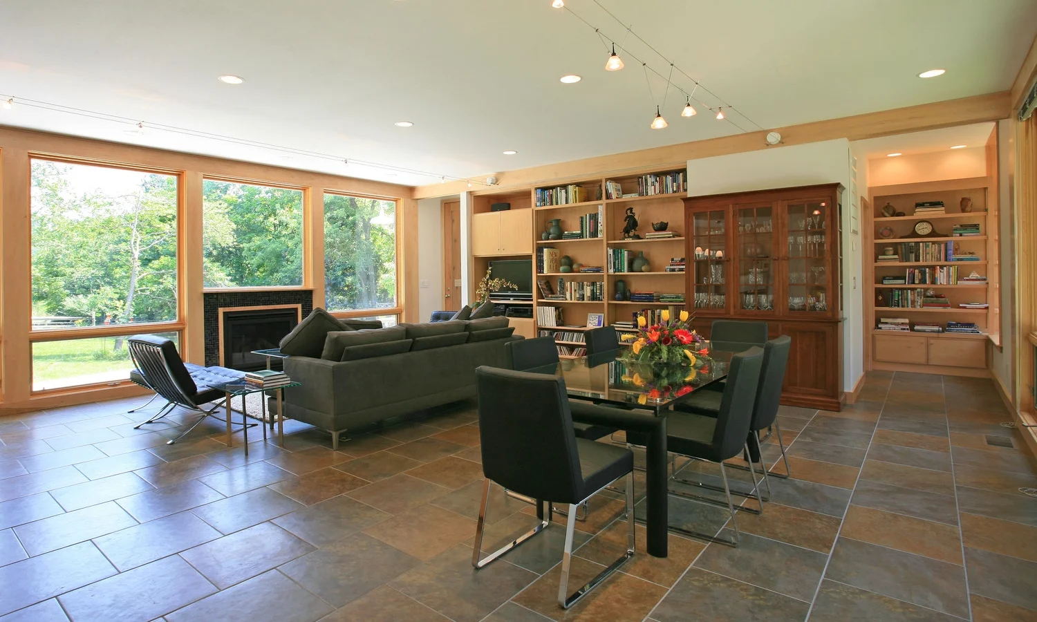 Romwoods — DEMX Architecture