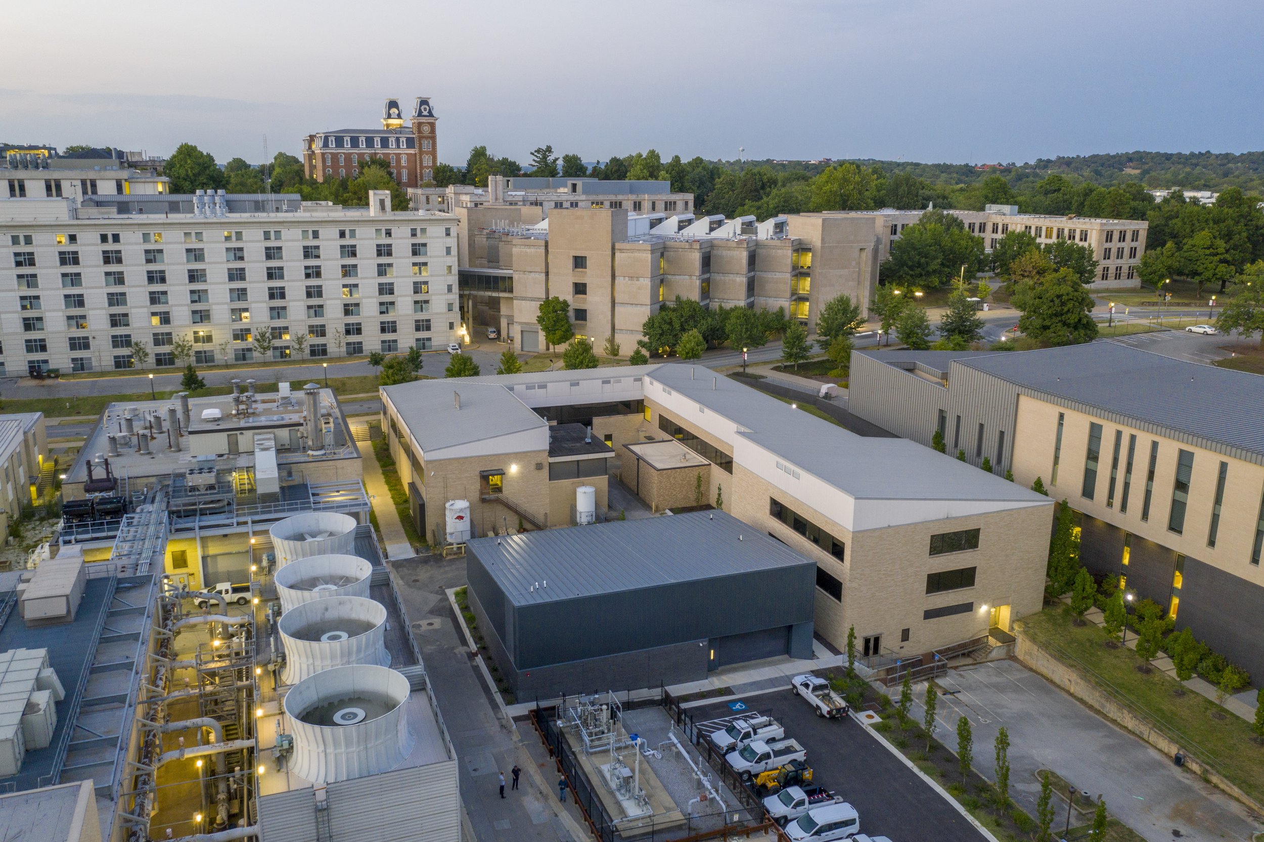 TH092421_DEMX_CUPS UA_DR002.jpg