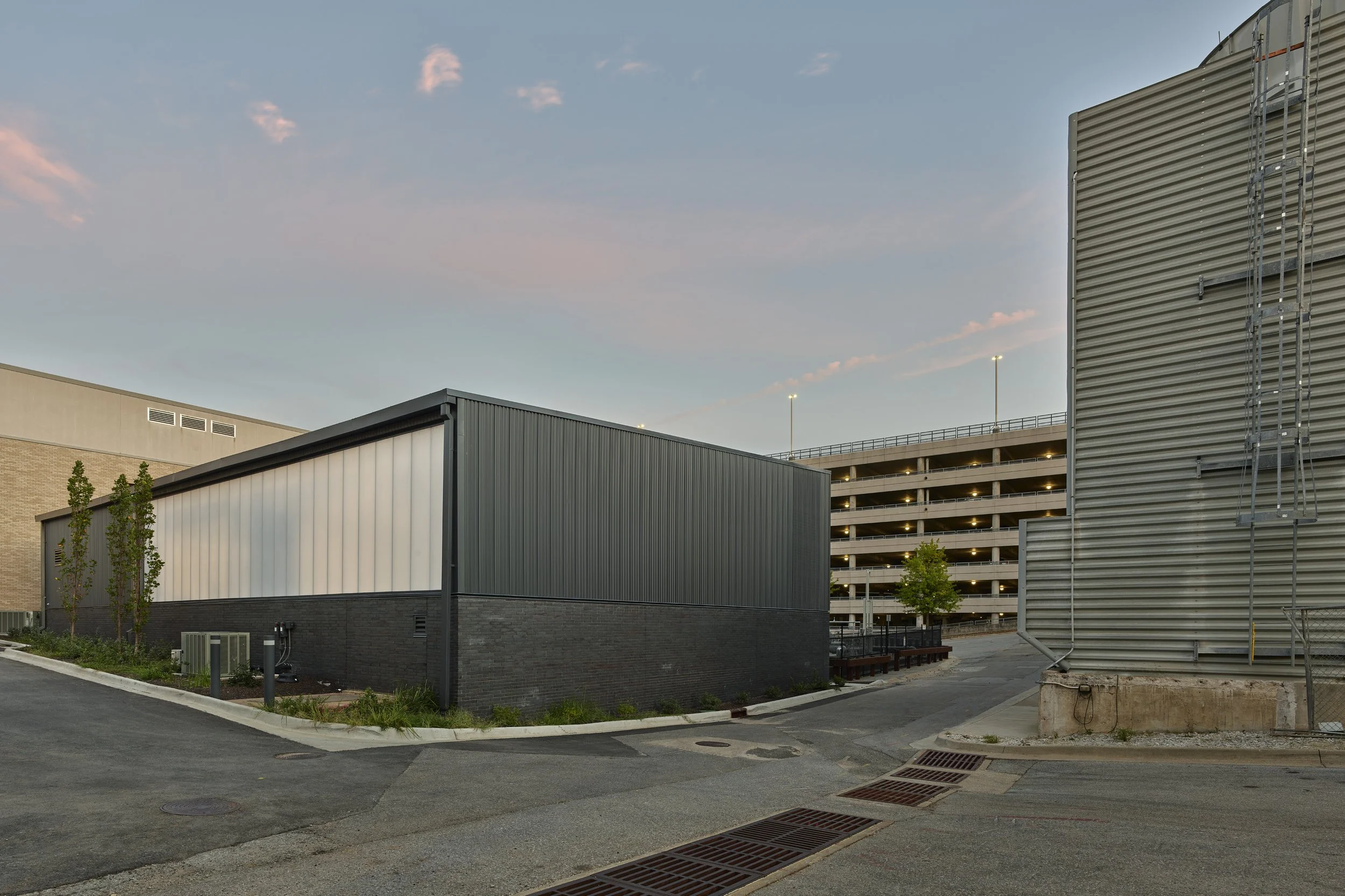 TH092421_DEMX_CUPS UA_0053.jpg