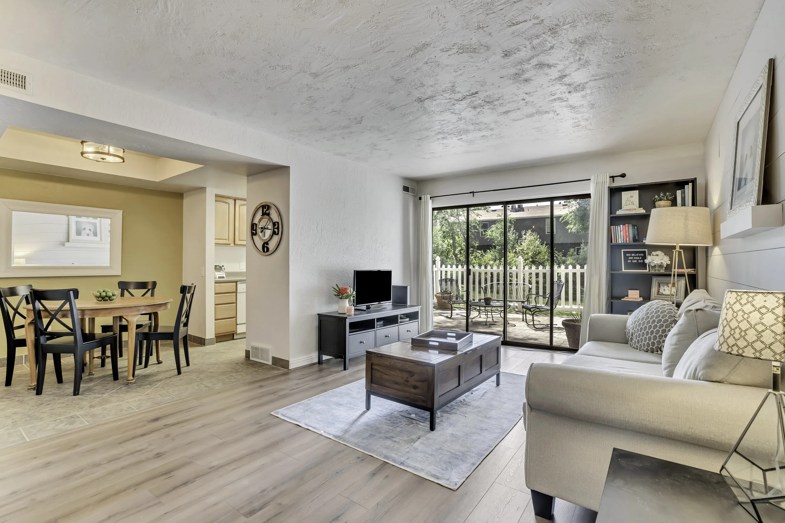 ListingsMarchant Real Estate Group