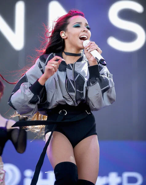 Tinashe+2016+Daytime+Village+iHeartRadio+Music+3-5hsn89D7Kl.jpg